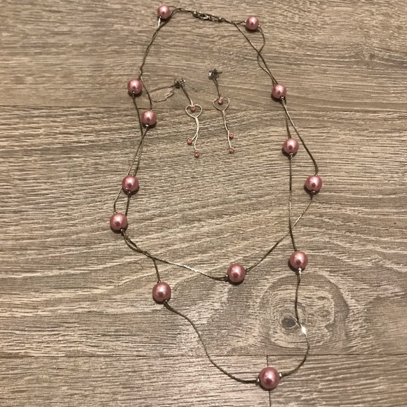 💚4 for $30💚 LIKE NEW! Silver Pink Necklace & Earring - Picture 1 of 5